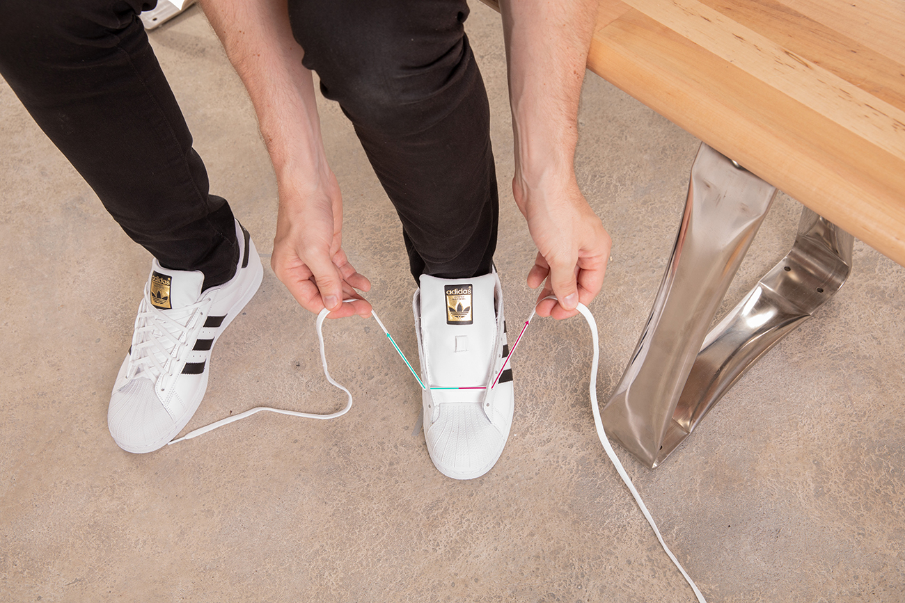 how-to-spider-web-lace-sneakers-step1