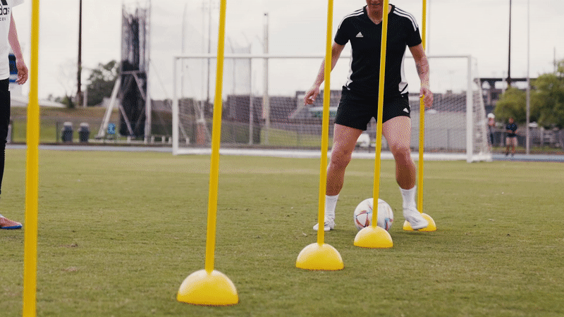 Soccer-Drills-to-Improve-Agility-Body-Images-4 Soccer-Drills-to-Improve-Agility-Body-Images-4