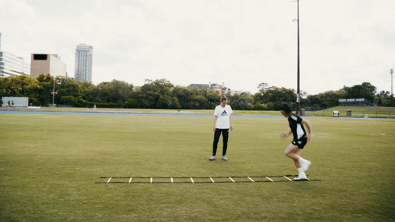 Soccer-Drills-to-Improve-Agility-Body-Images-7 Soccer-Drills-to-Improve-Agility-Body-Images-7