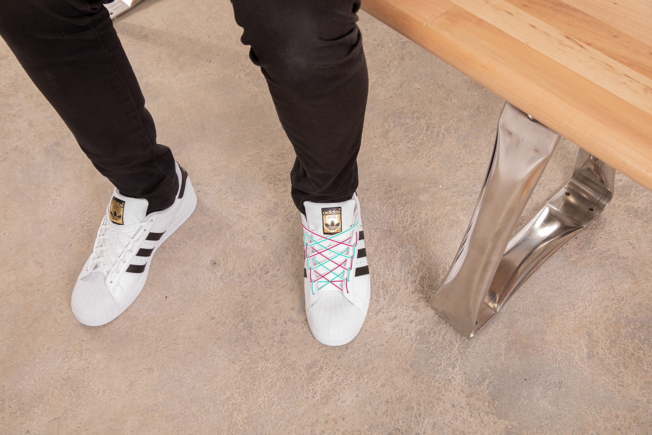 how-to-spider-web-lace-sneakers-step4