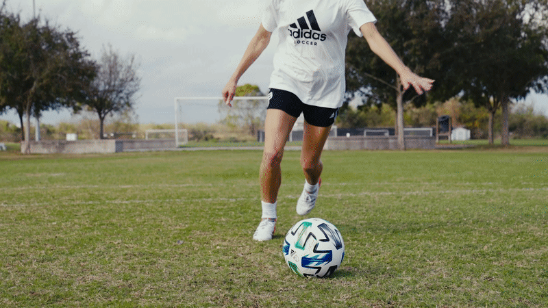 How-to-Bend-a-Soccer-Body-Image-02 How-to-Bend-a-Soccer-Body-Image-02