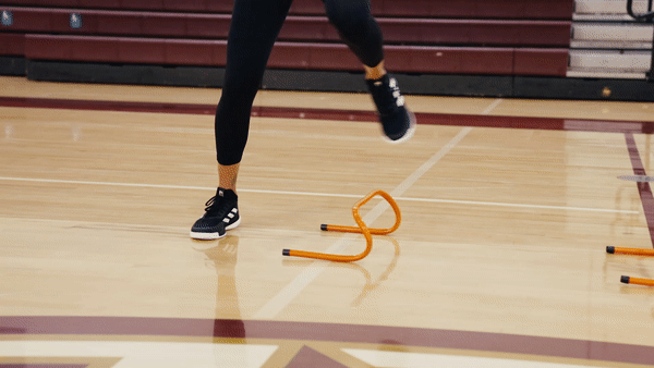 Volleyball-Agility-Drills-Body-Image-5 Volleyball-Agility-Drills-Body-Image-5