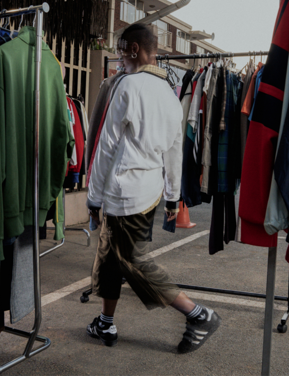 blog-page-fw23-originals-brand-campaign-co-mx-superstar-IMG-8
