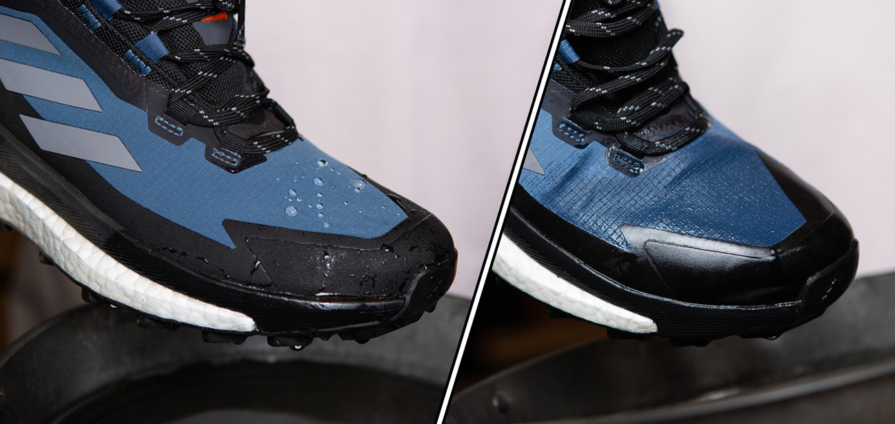 Dos imágenes comparativas de una bota de GORE-TEX con gotas de agua acumulada y escurriendo, y una bota cuyo tejido está empapado de agua.