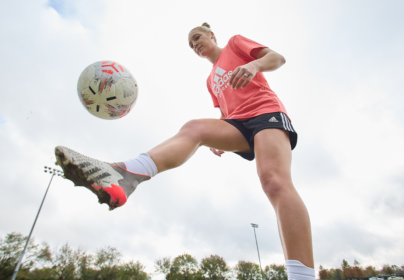 How-to-Juggle-a-Soccer-Ball-Body-Image-7 How-to-Juggle-a-Soccer-Ball-Body-Image-7