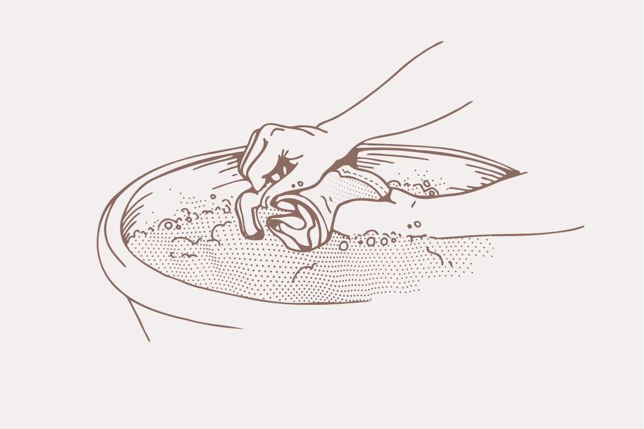training-ss22-bra_rev-early_access-aftercare-article-image_2-d training-ss22-bra_rev-early_access-aftercare-article-image_2-d