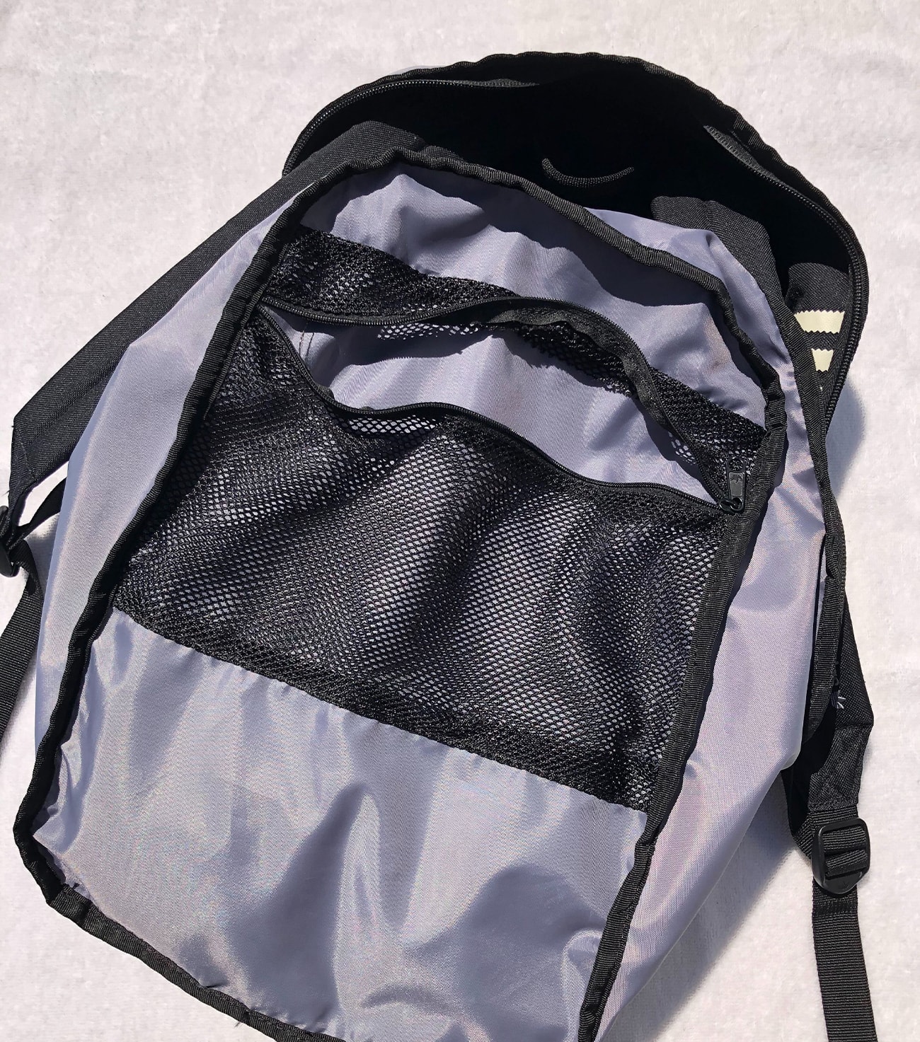 HOW TO WASH A BACKPACK: A STEP-BY-STEP 