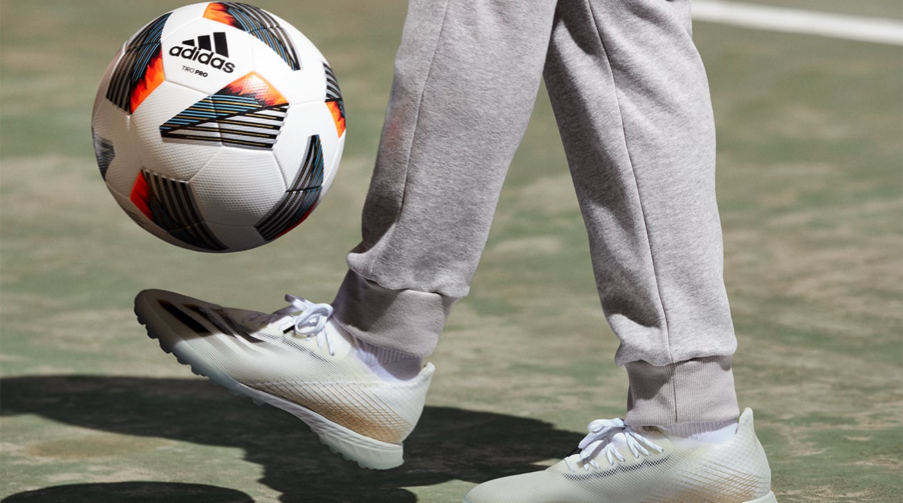 a) The seven FIFA official match balls and two generic balls used for