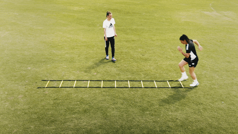 Soccer-Drills-to-Improve-Agility-Body-Images-9