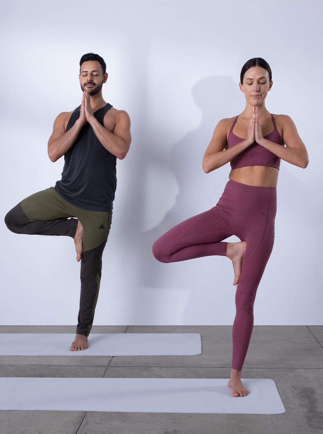 Pantaloni e leggings per lo yoga: la guida completa.