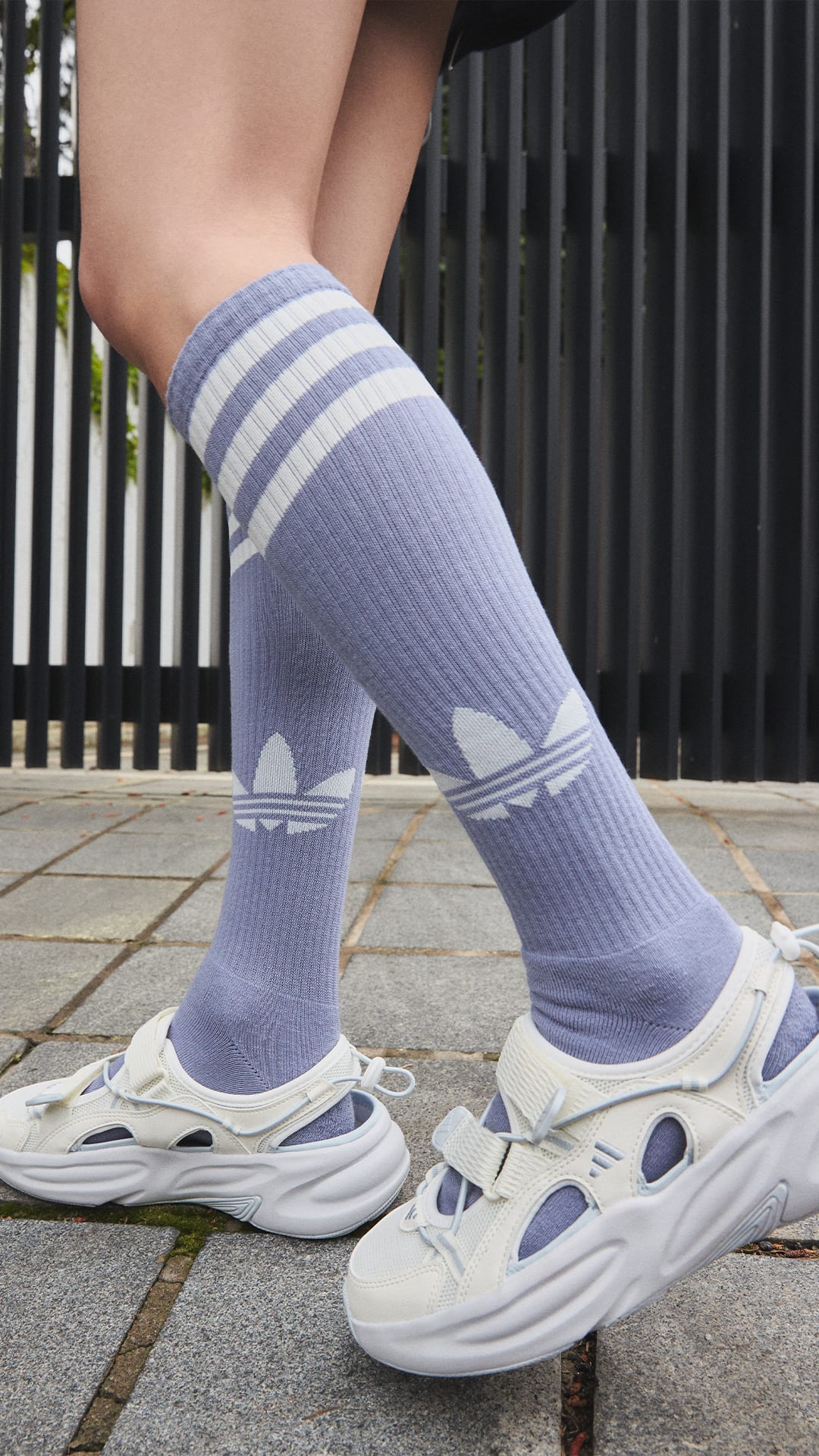 kr-fw25-lookbook-style_card-look2-04-asset