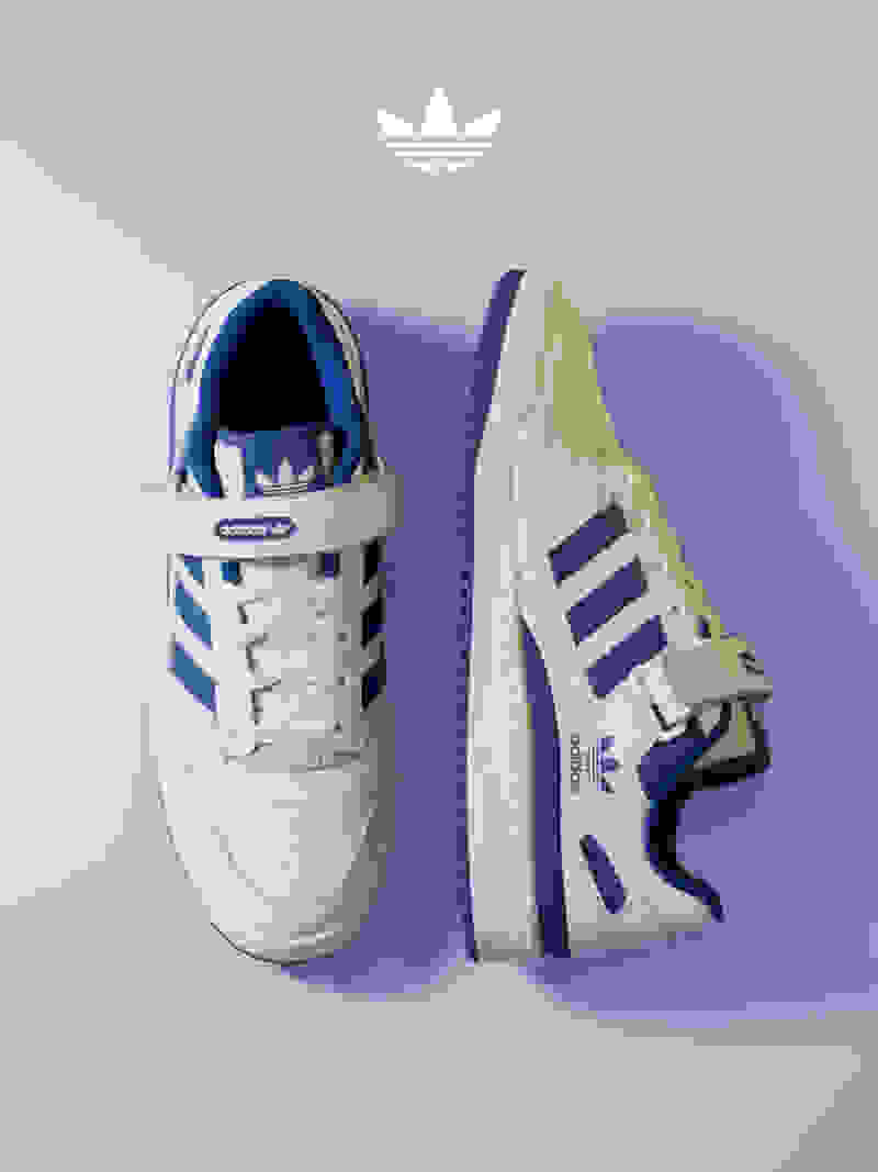 Adidas fiori sale di loto