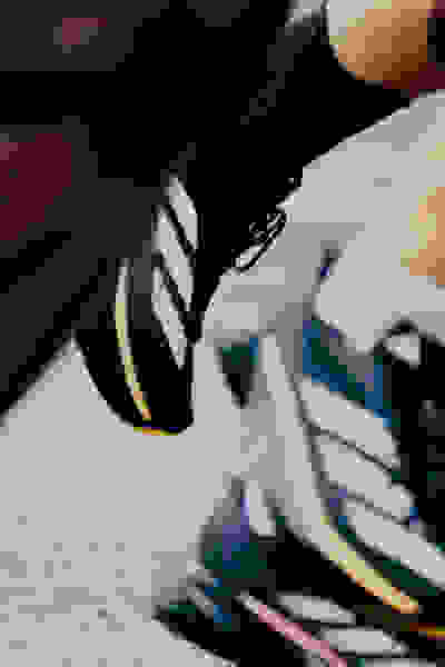 adizero ayakkabıların yakın çekimi