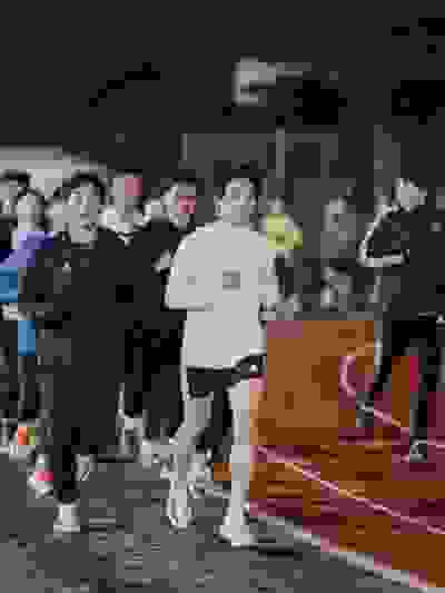 kr-adizero_seoul_marathon-running-ss24-launch-clp-card-4-refresh-asset