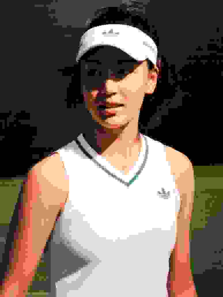 Tennis player Wang Xinyu wearing the London Originals Collection.