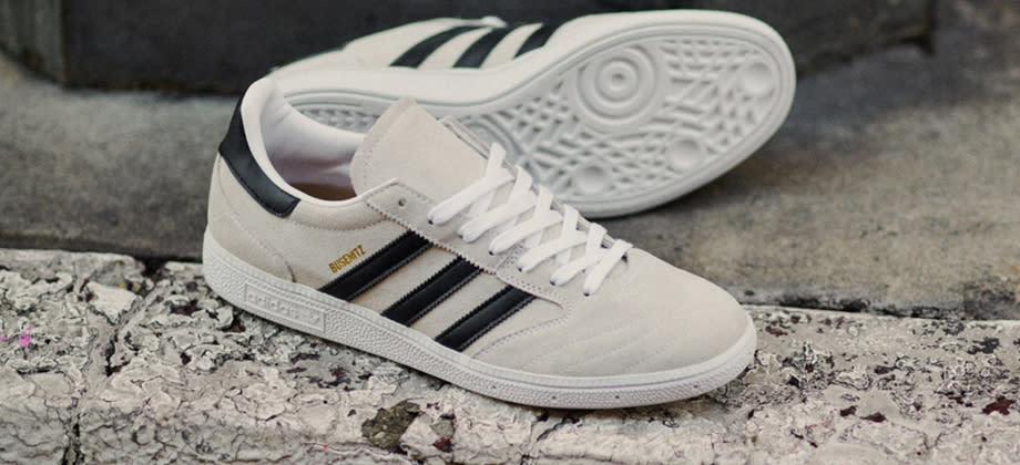White adidas skate shoes online