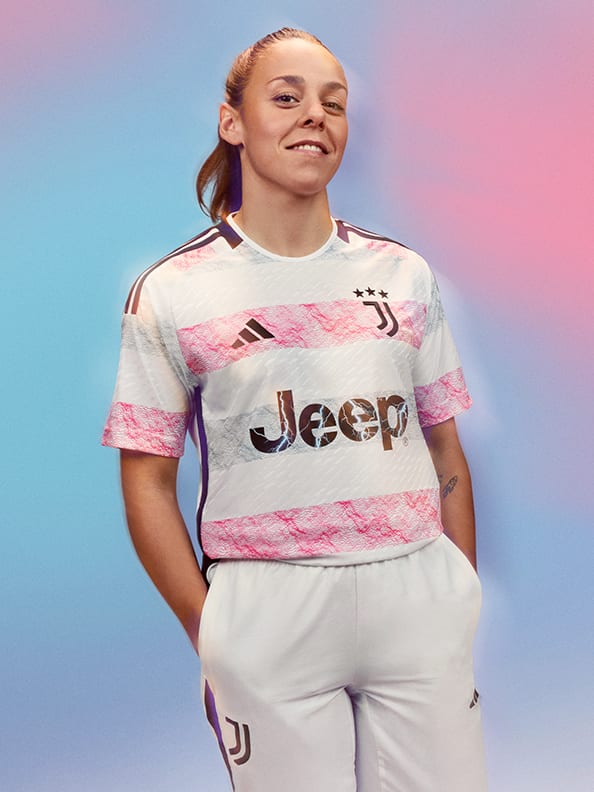 Visual of the Juventus 23/24 Away kit
