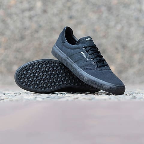 adidas shoes skateboard