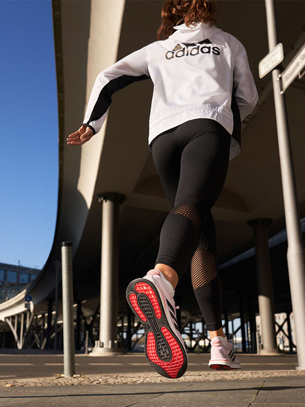 Dual gender on model/athlete shots, in action, include mix of skin tones/sizes
