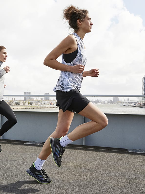 Video explaining the design and technology behind the new adidas 4DFWD running shoe.