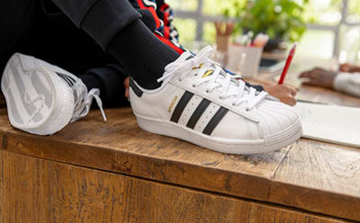 Sistemáticamente Convencional declaración Calzado y zapatos para Hombre | adidas Colombia