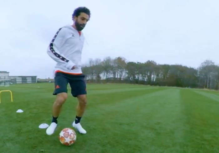 chorro enfermo en casa adidas Ready For Sport con Mohamed Salah| adidas España