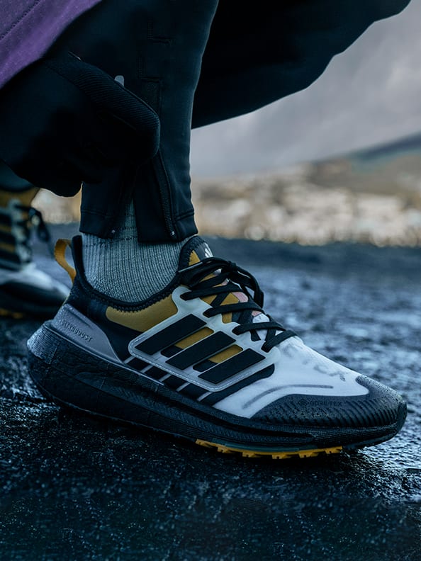 Adidas running winter top