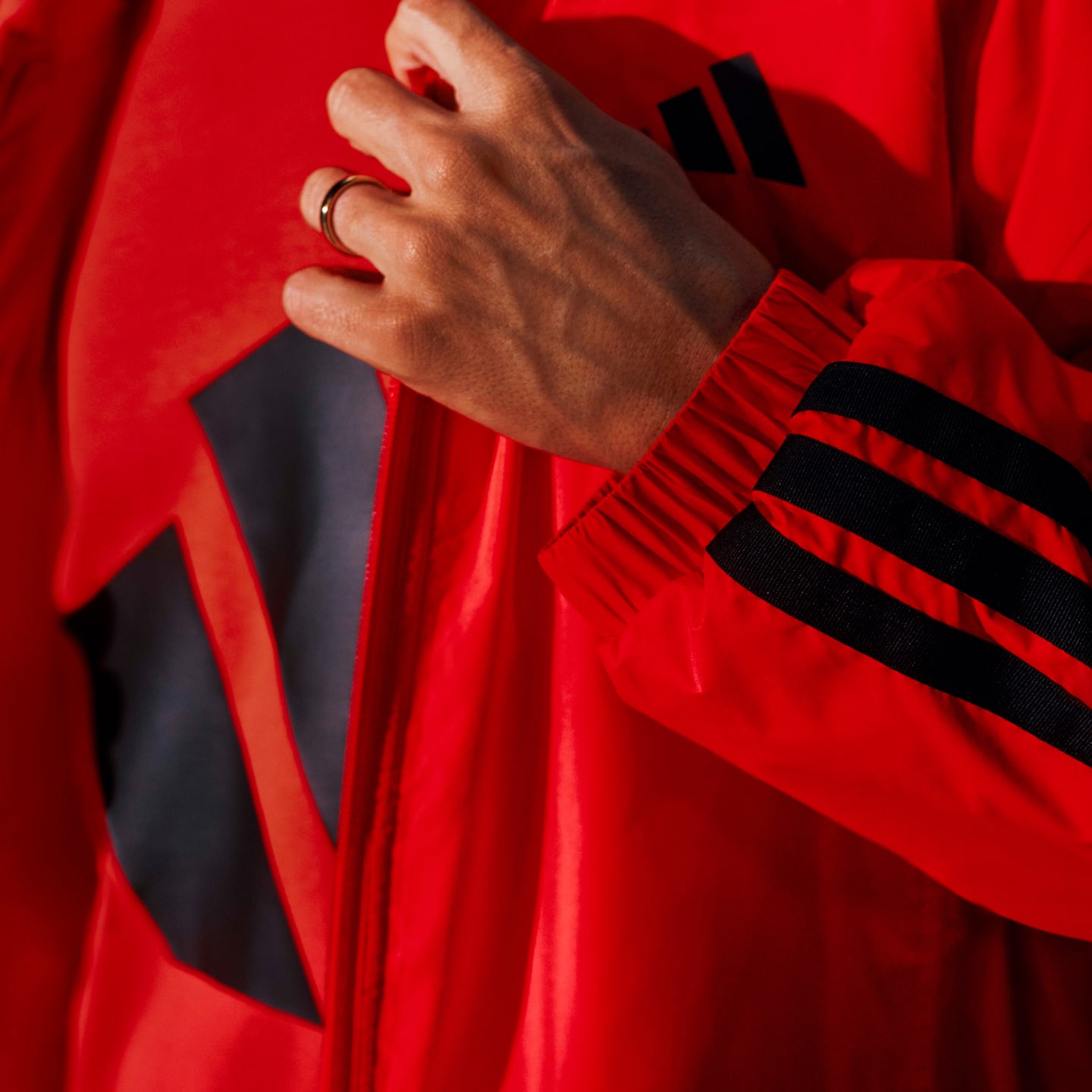 Camiseta Essentials Big Logo - Preto adidas | adidas Brasil