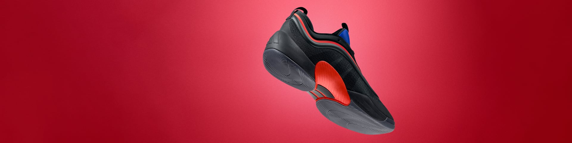Black Don issue #6 shoe with Lightstrike Pro and anatomically-sculpted upper