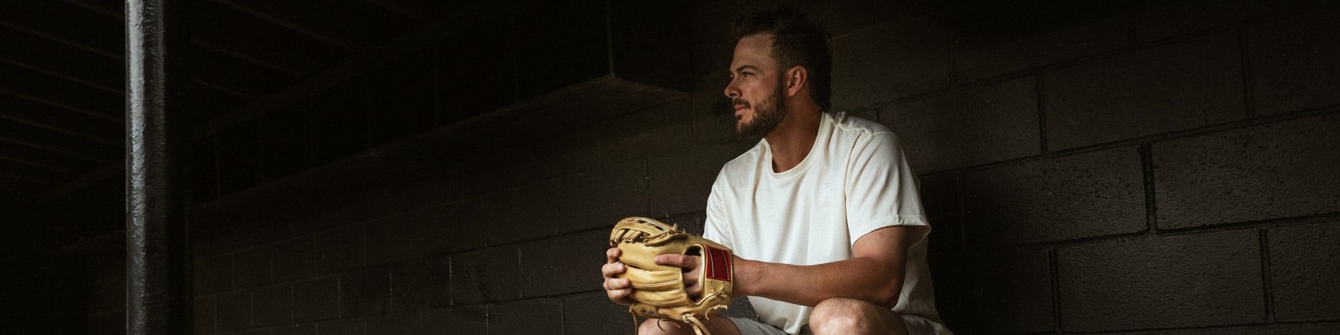 What Baseball Cleats Does Kris Bryant Wear?