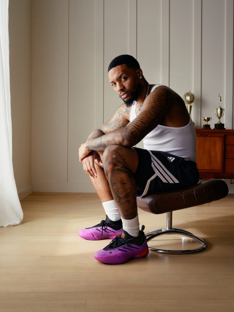 Dame 5 collegiate purple top