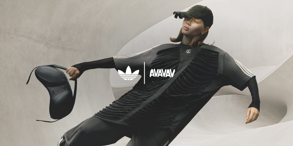 即完品 adidas AVAVAV コラボ XS フード付きベースレイヤー
