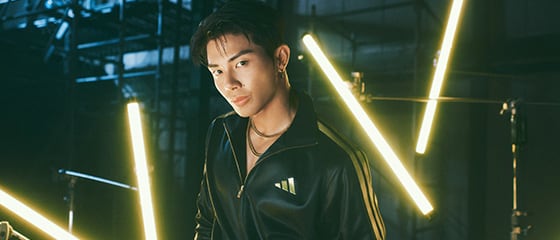 新品未使用タグ付 アディダス　デビッド・ベッカム オリジナルス トラックトップ 新品未使用タグ付 アディダス デビッド・ベッカム オリジナルス