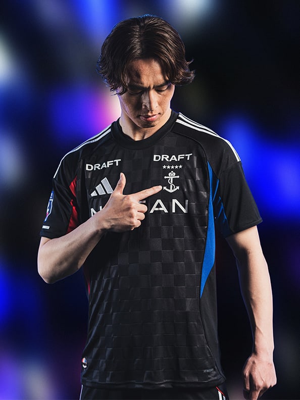 支給品】横浜F マリノス プレゼンテーション 黒 adidas 2XL