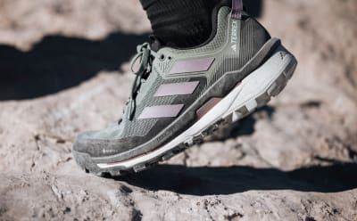 Scarpe adidas aperte shop