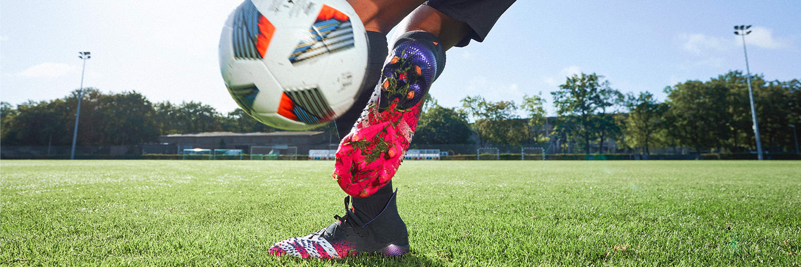 Voetbalschoenen schoonmaken online