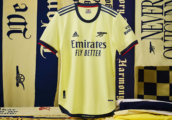 Visual Featuring the Arsenal Away Jersey