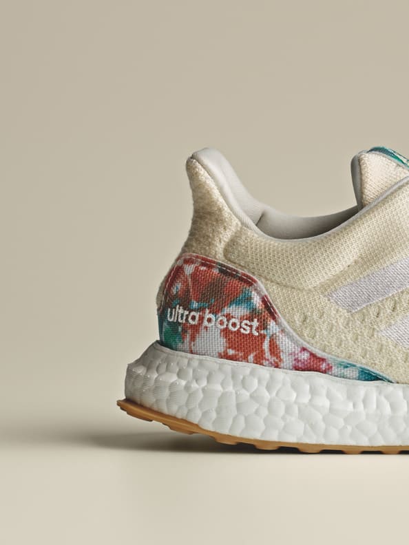 Side image of the new Ultraboost Uncaged Made with Nature Lab. Designing in balance with the planet. adidas FW21