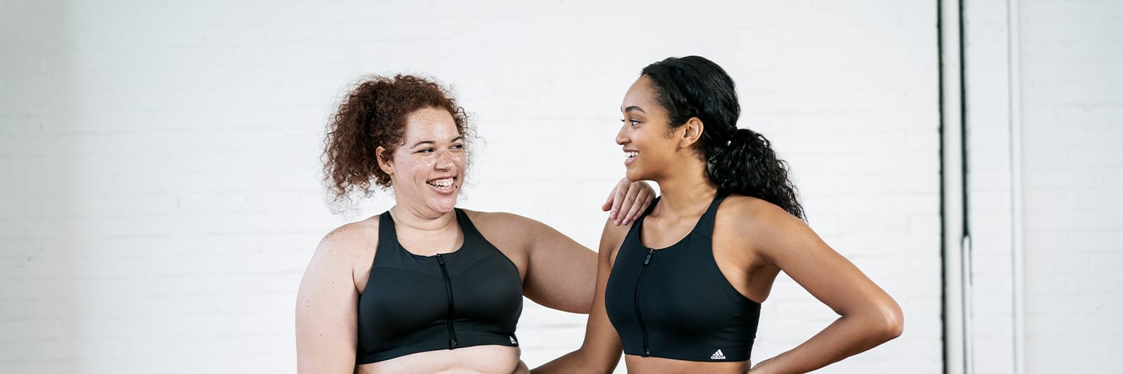 TOPS DEPORTIVOS DE SOPORTE ALTO
