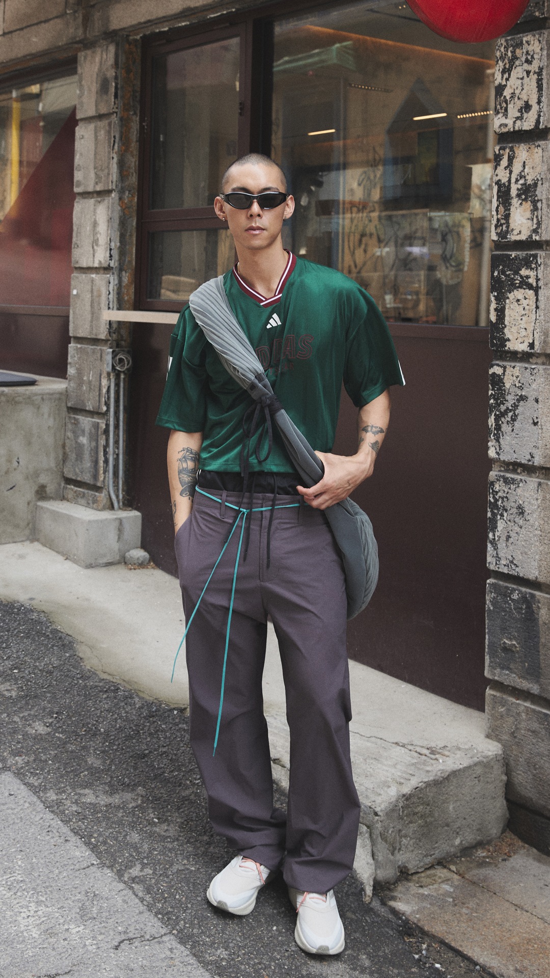 kr-fw25-lookbook-style_card-week1-look1-01-asset