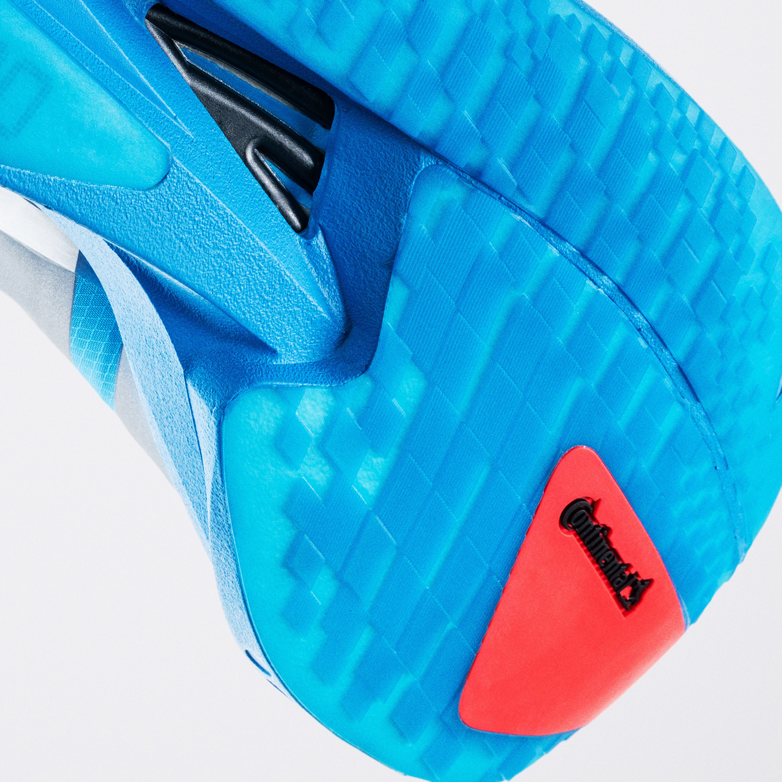 アディダス アディゼロ タクミ セン 11 / Adizero Takumi Sen 11