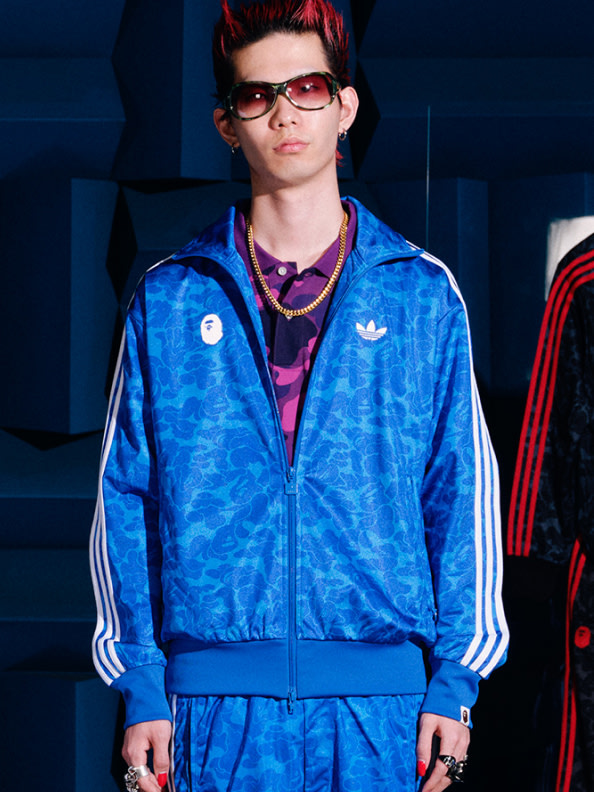 adidas boarding BAPE ベイプ ウェア 上下 セット 送関込 Bape Adidas コラボ Adicolor セットアップ 4色 カモ柄