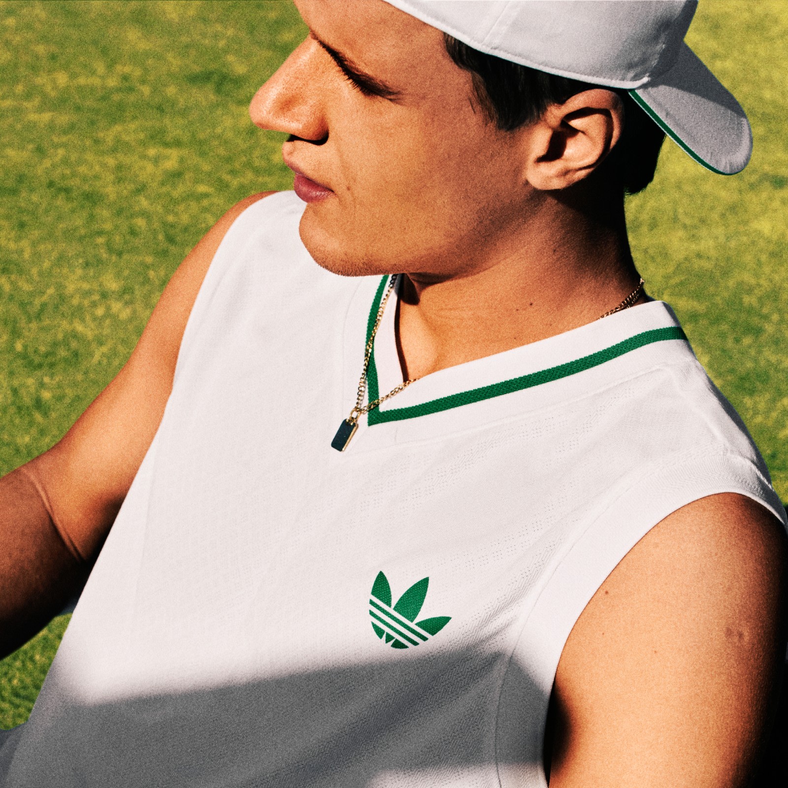Close-up on tennis player Jakub Mensik wearing the London Originals Collection.