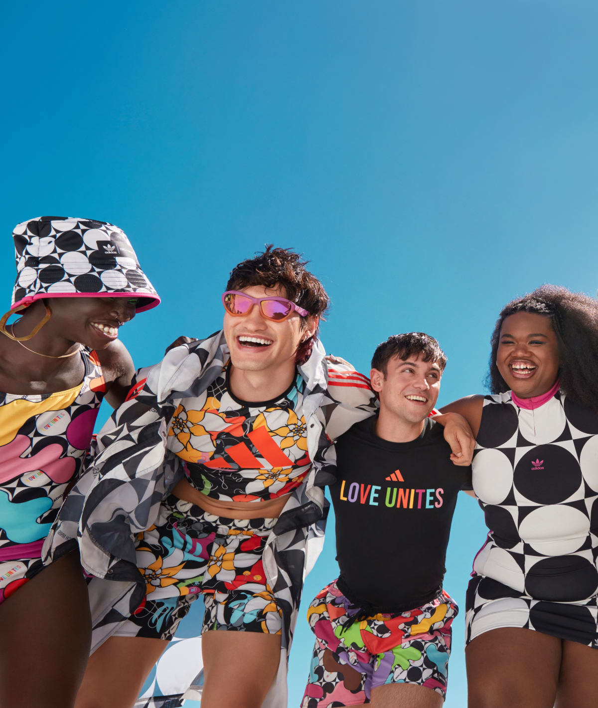 ☆海外購入☆adidas × RICH MNISI テニスウエア US Sサイズ Jaqueta adidas Treino Love Unites Rich Mnisi Tiro - Masculina