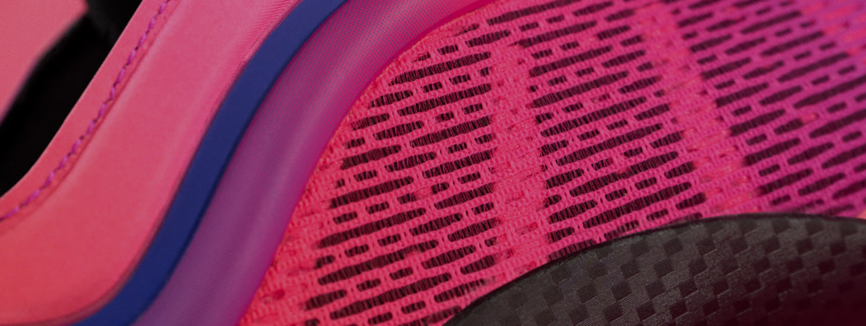 Close up Don Issue #6 shoe with statement