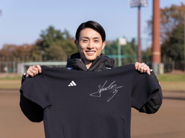 Adiclub Holiday | adidas 公式オンラインショップ Adiclub Holiday | adidas 公式オンラインショップ