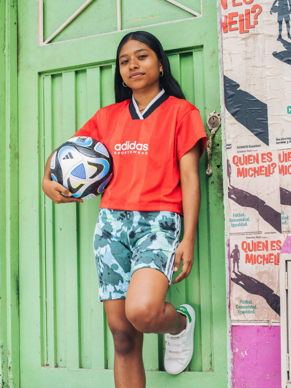 Adidas mujer futbol 2025