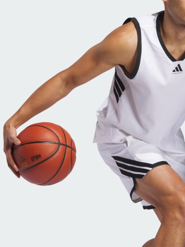 ハチ　ATHLETICS × I Basketball TACHIKARA × PICK UP PLAYGROUND BASKETBALL MANGO/WHITE （タチカラ