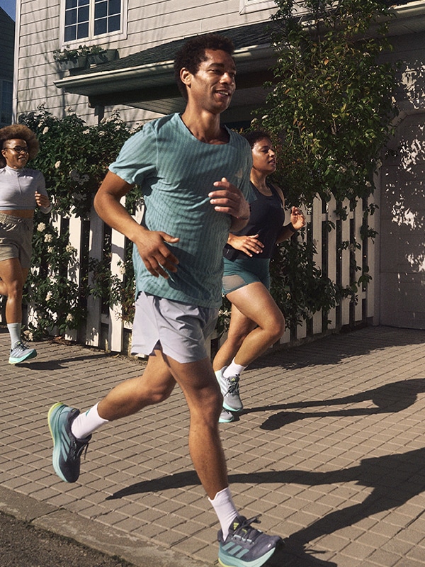 Running | adidas 公式オンラインショップ