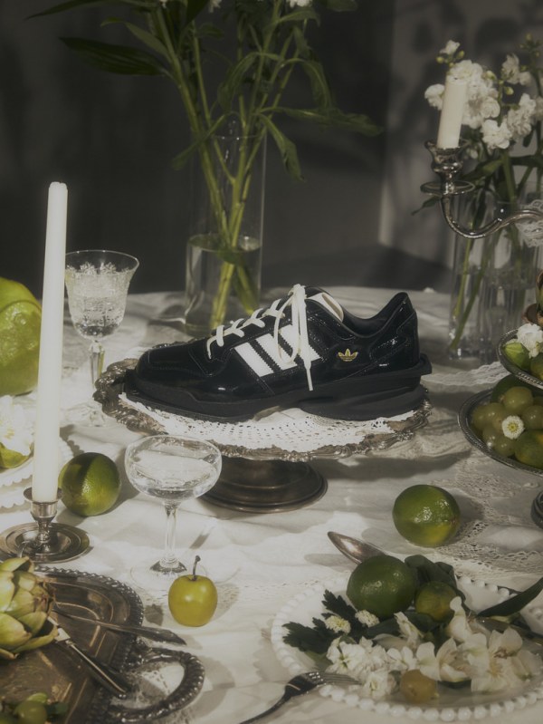 adidas Originals 【アディダス公式】